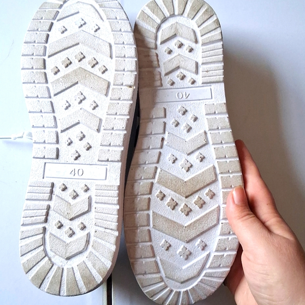 Camo And American Flag Shoes - Picture 3 of 4